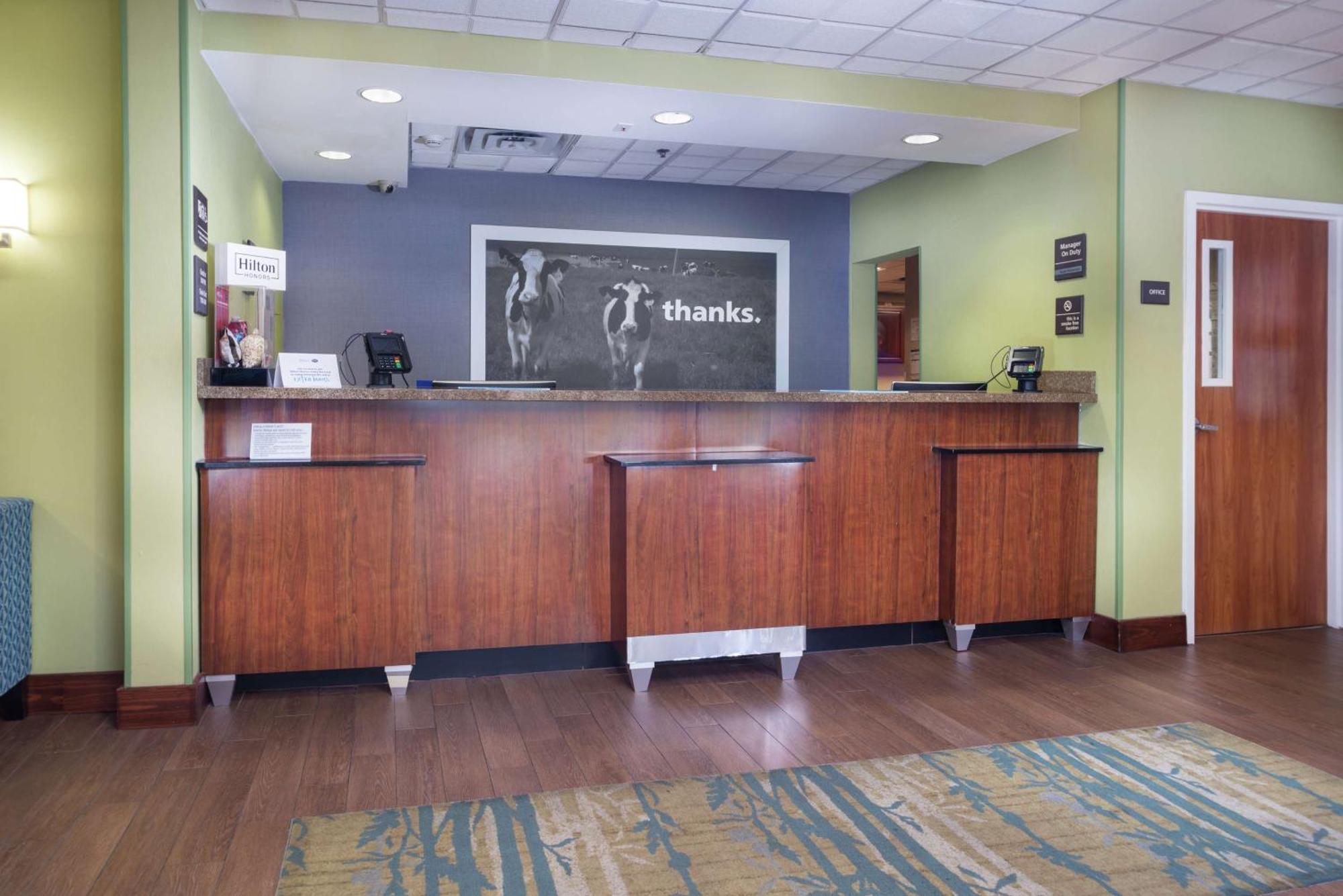Hampton Inn Tulsa/Броукън Ароу Екстериор снимка