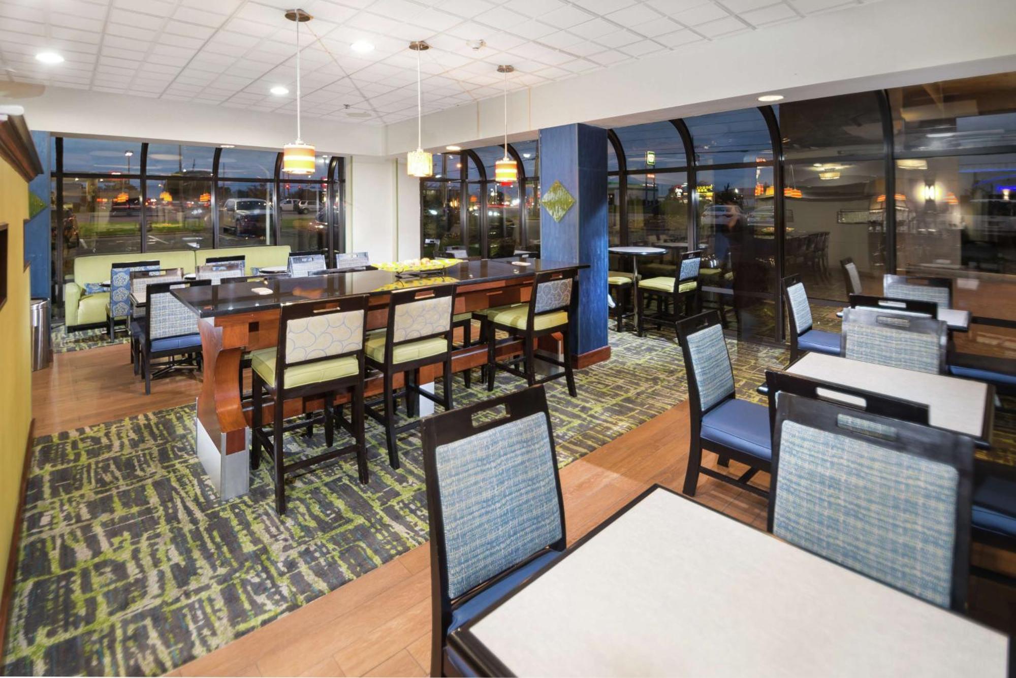 Hampton Inn Tulsa/Броукън Ароу Екстериор снимка