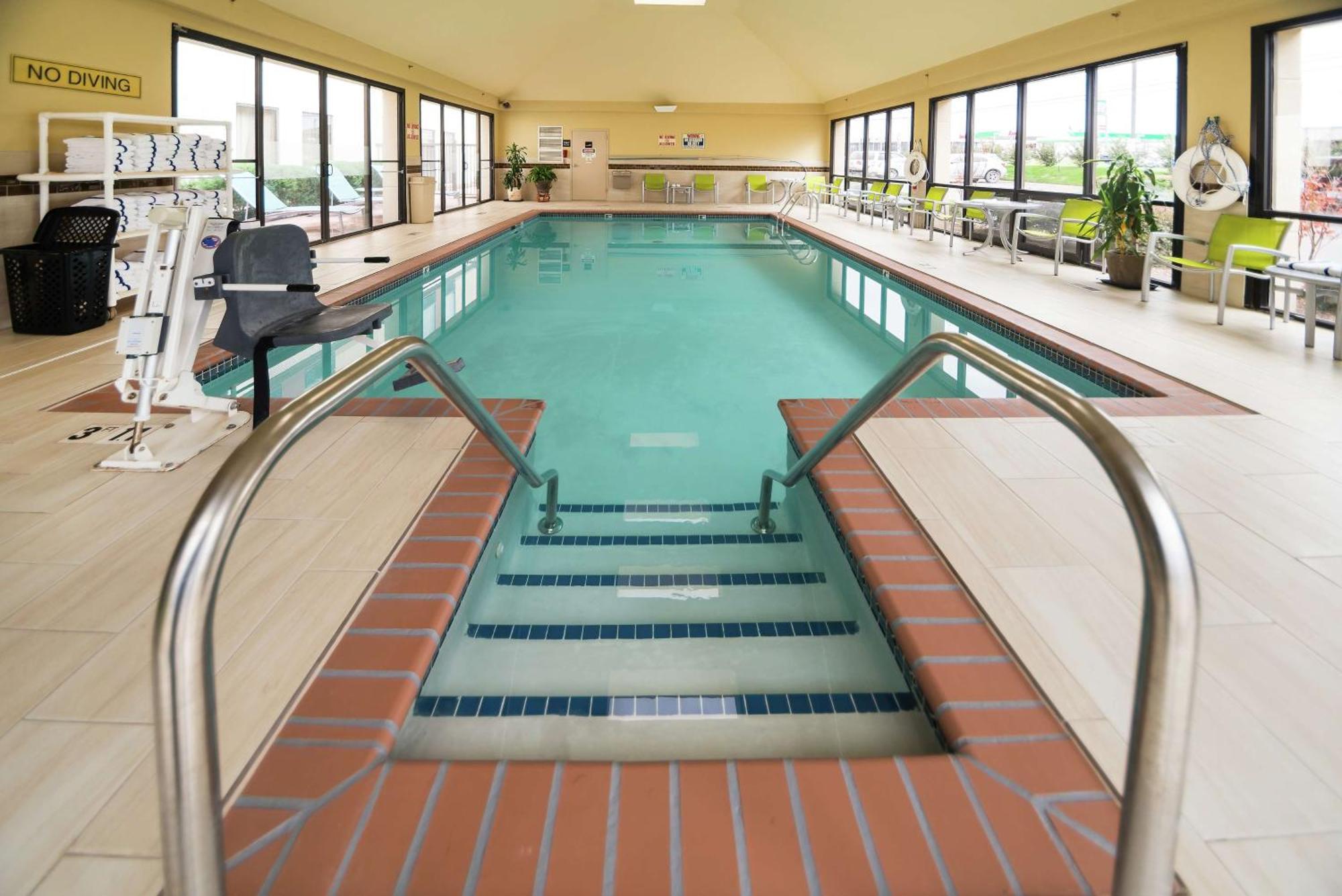 Hampton Inn Tulsa/Броукън Ароу Екстериор снимка